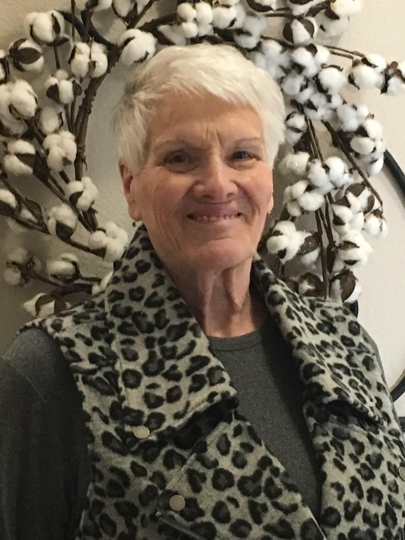 Obituary of Anna Louise Lindsey