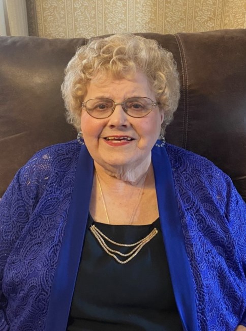 Obituary of Dorothy H. Savard