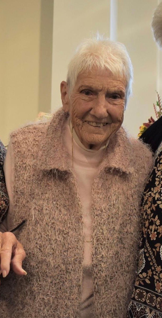 Dorothy Russell Obituary Southport, NC