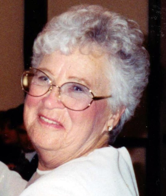 Obituary of Phyllis L. Nichols