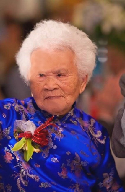 Obituary of Binh Thi Pham