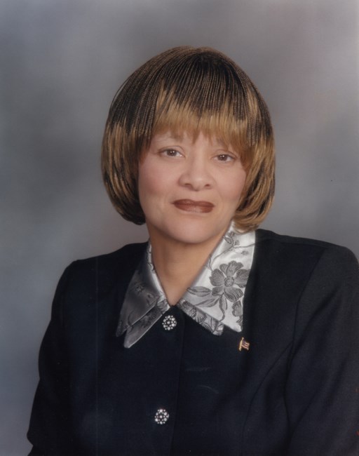 Obituary of Brenda Earlene Saunders