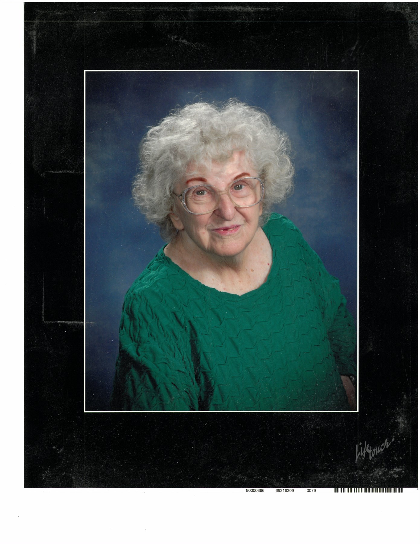 Obituary of Lilly Roth