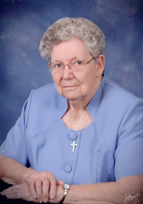 Obituary of Evelyn Friesenhahn