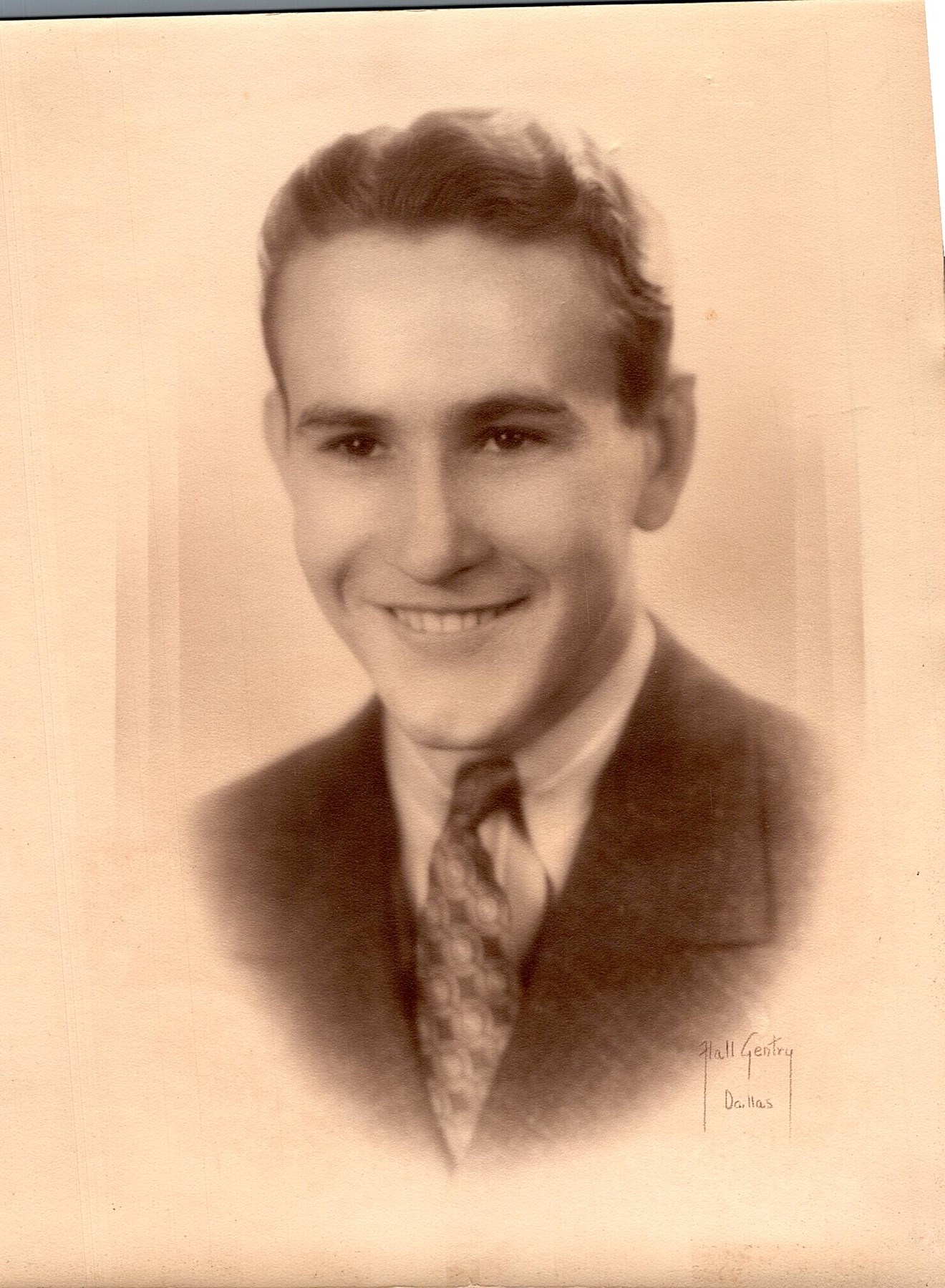 Obituary of Lyle Jennings Darr