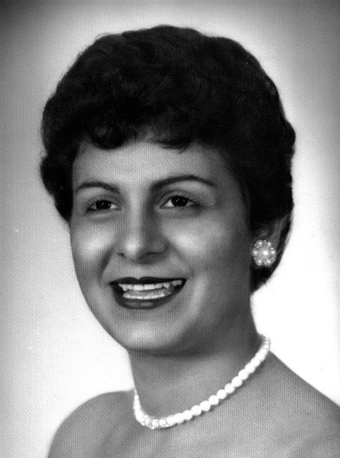 Obituary of Ellen Georgia Karavas