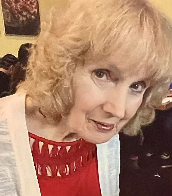 Obituary of Joyce Thomas