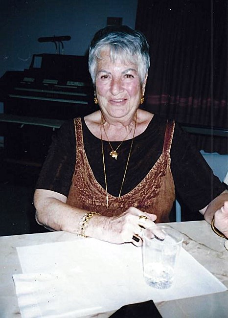 Obituary of Mildred Handel