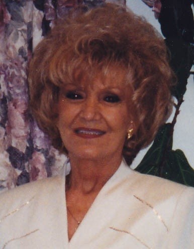 Obituary of Gloria Gordon Holdsworth
