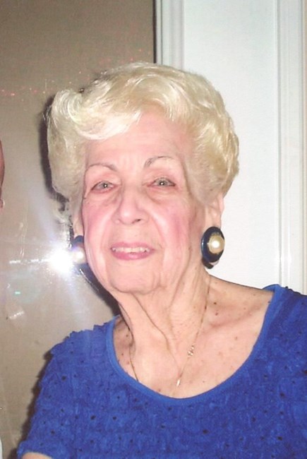 Obituary of Bertha Dominga Lopez