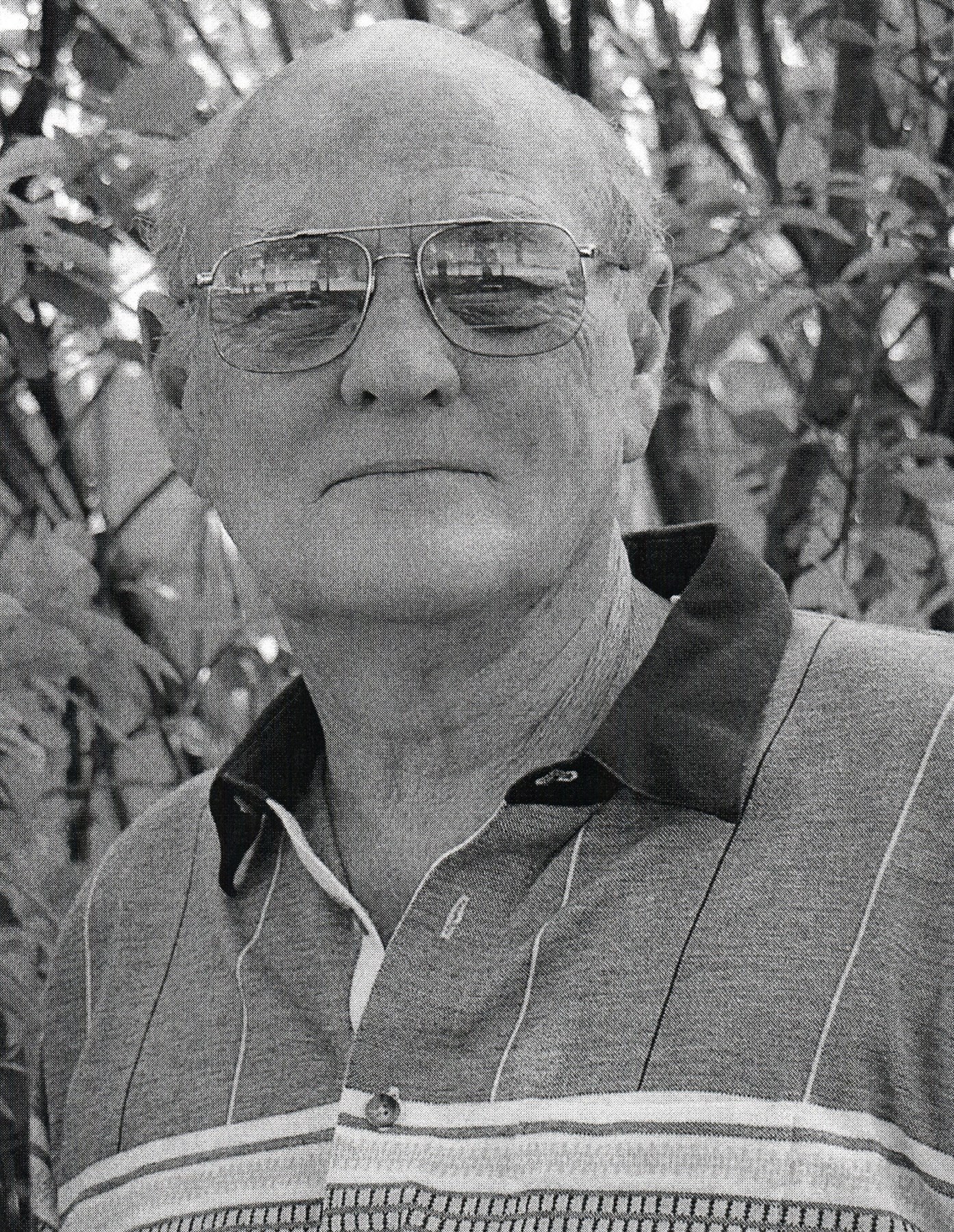 Obituary of Ted Ray Munk