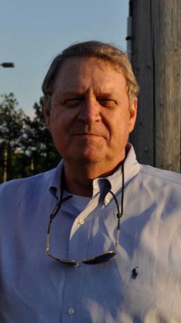 Obituary of Michael R Holley