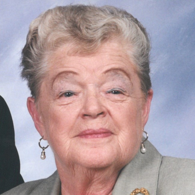 Obituario de Barbara C. McManus