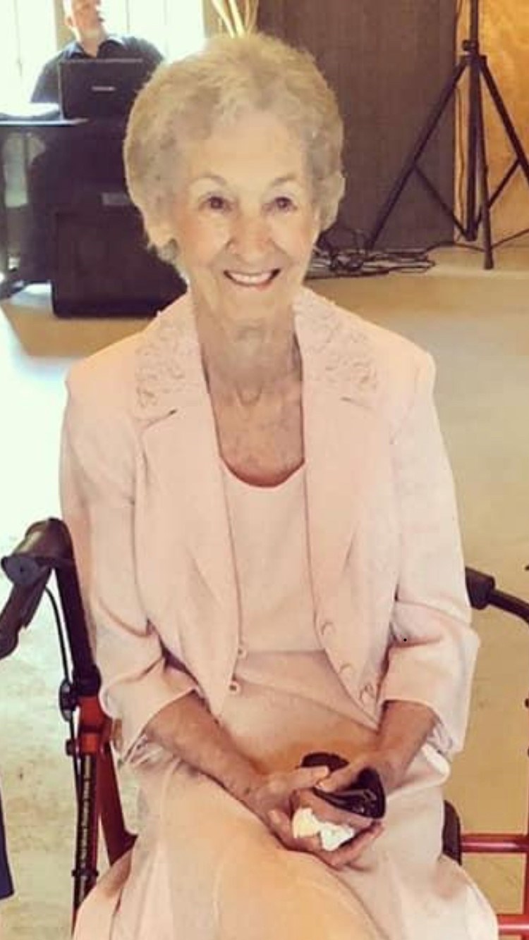 Obituary of Lois Marie Dyer