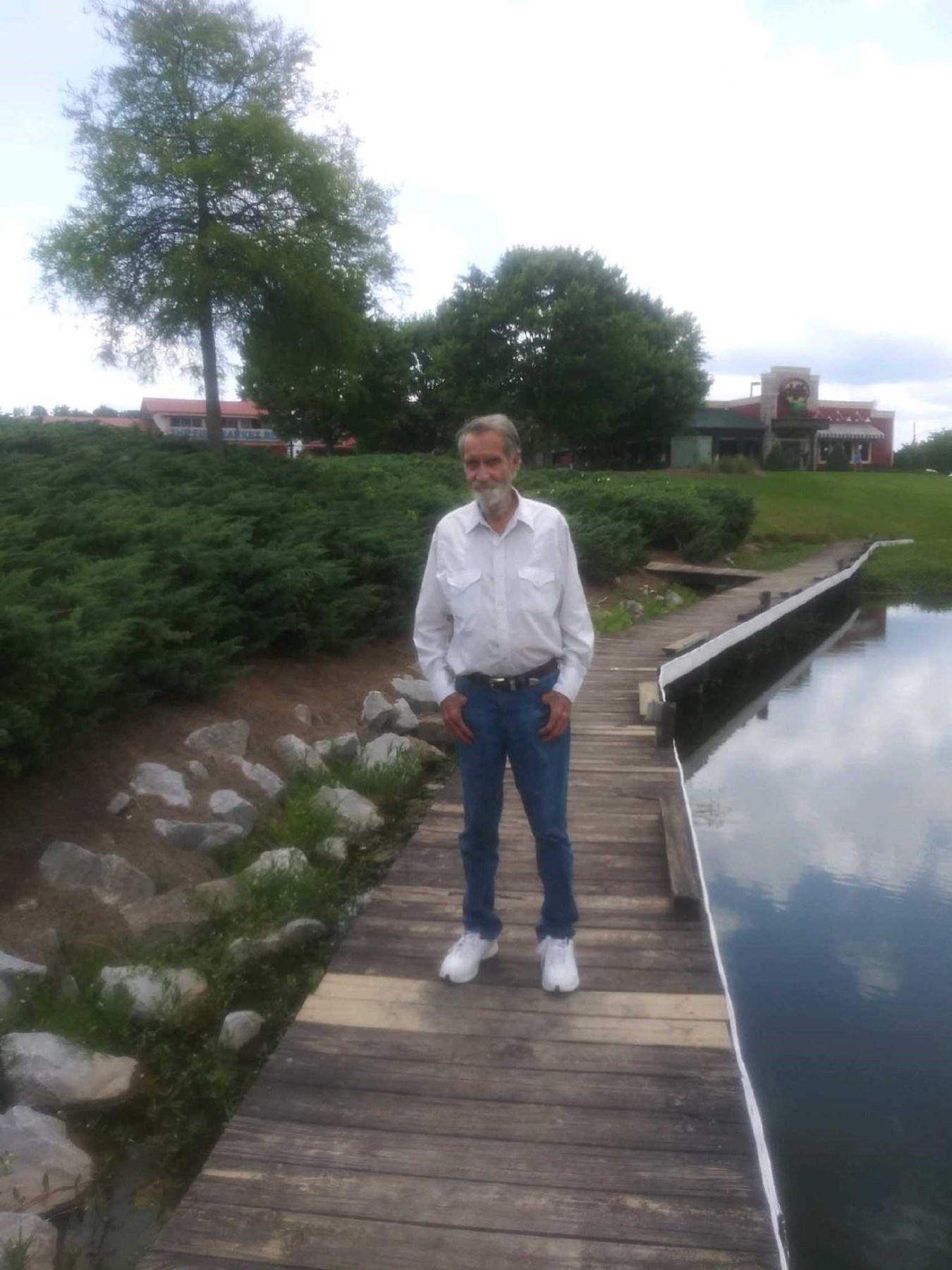 Obituary of Johnnie Lee Chambers