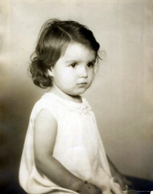 Obituary of Nadine A. Binaggia