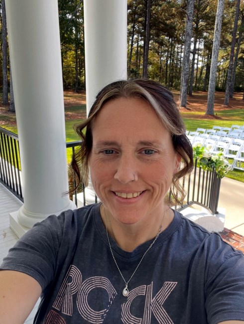 Obituary of Amy Elizabeth Thomas