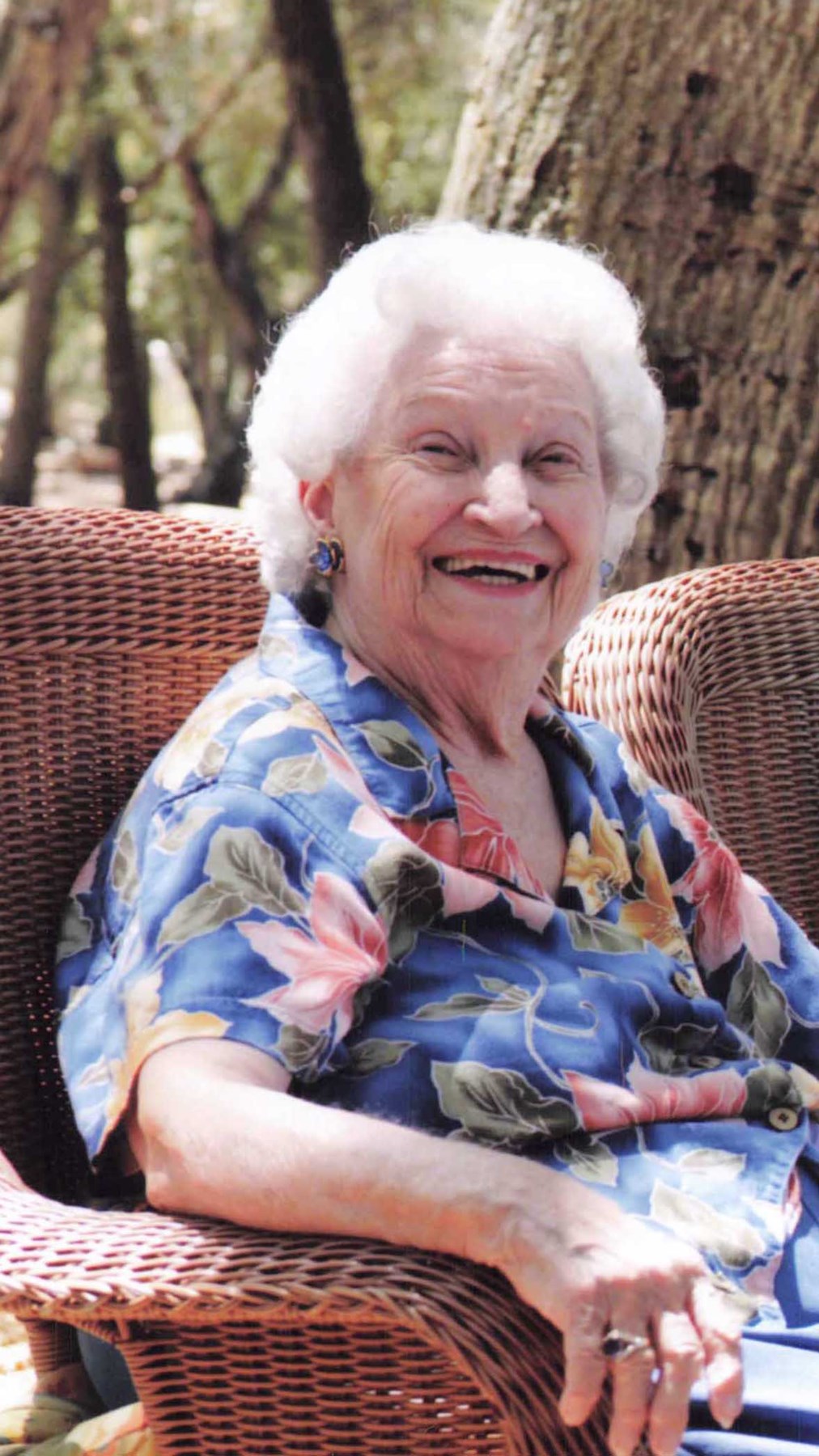 Obituary of Muriel G. Hightower