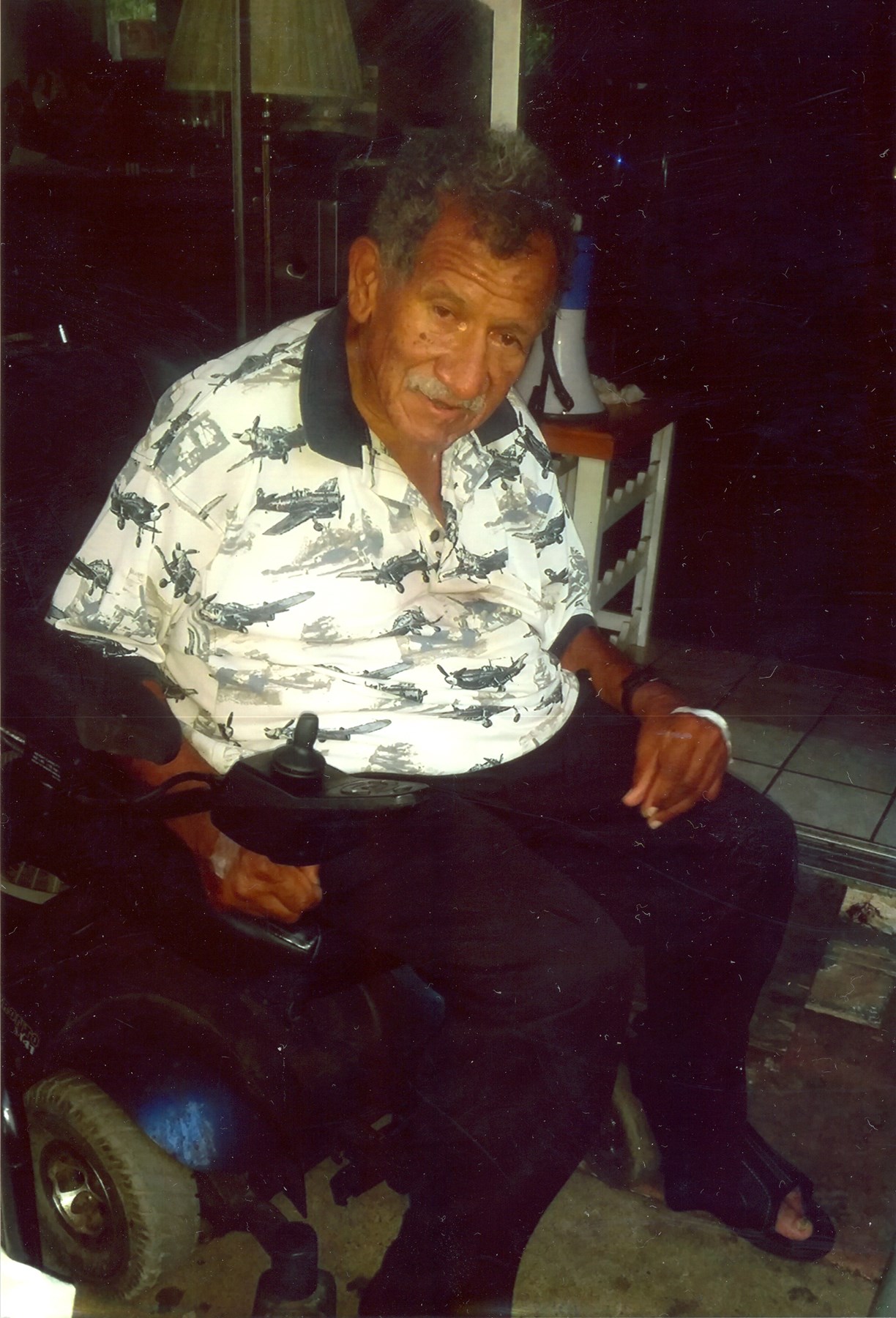 Obituary of Rolando Munoz