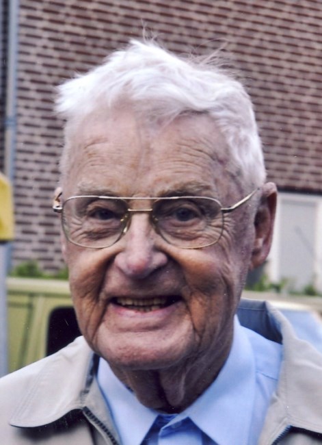 Obituary of Hans Huibert Petiet
