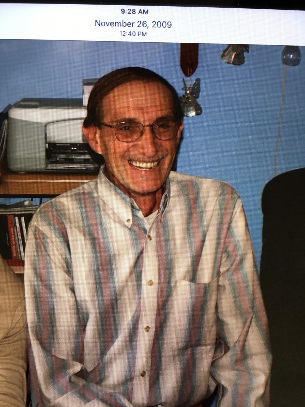 Avis de décès de Kenneth B. Wartenbee Jr.