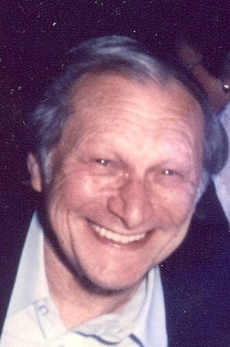 Obituario de William Bass