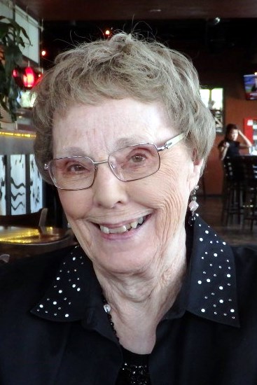Obituary of Roberta Thomas Stoddard