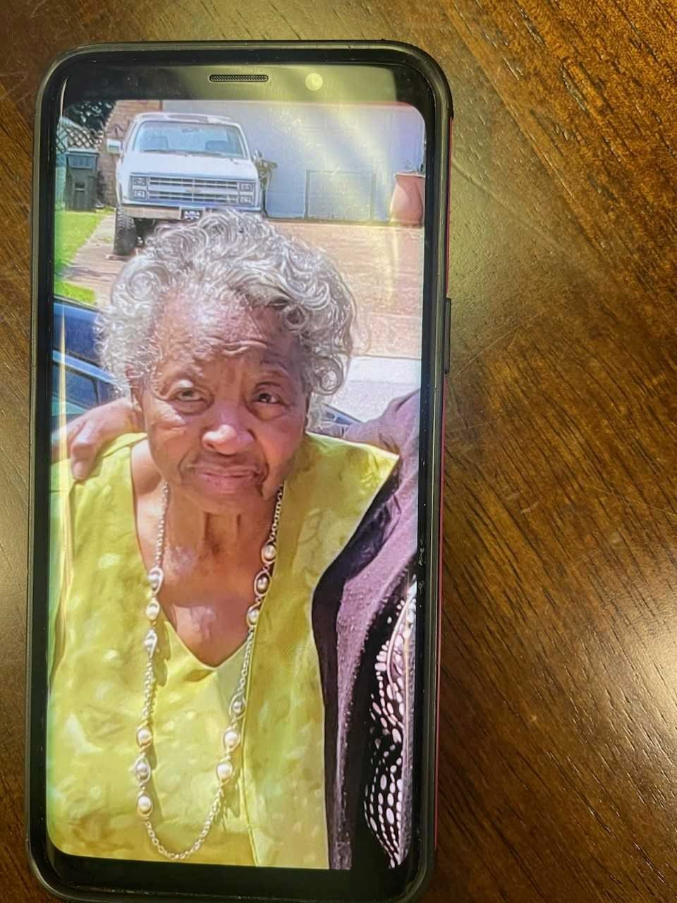 Obituary of Ethel Lee McLaurine