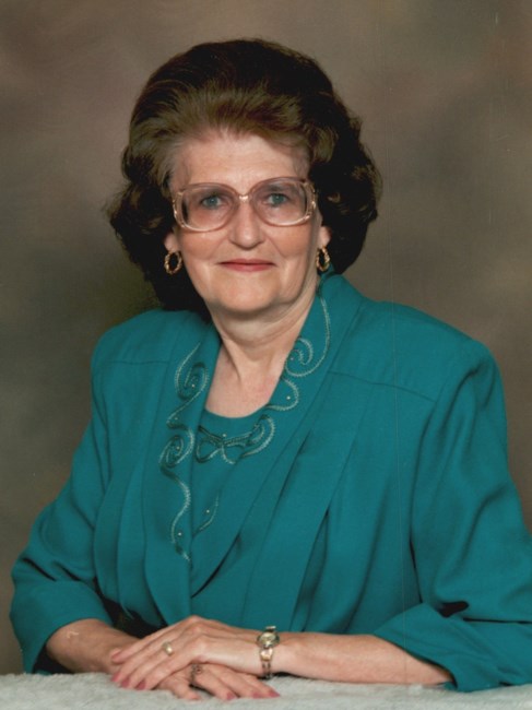 Obituario de Mary M Holmes
