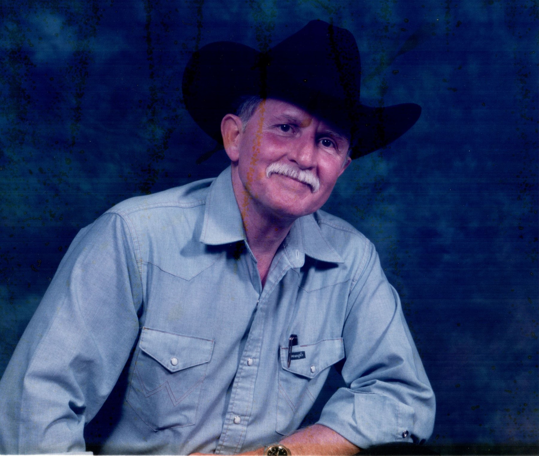Obituary of Raymond Gene Cantrell
