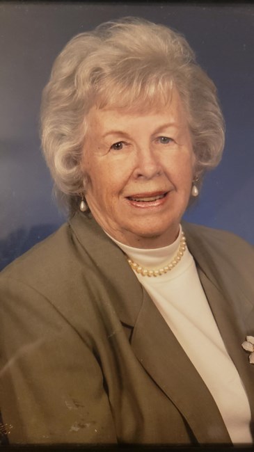Obituary of Mrs. Dorothy "Dottie" E (Horton) Hallgrimson