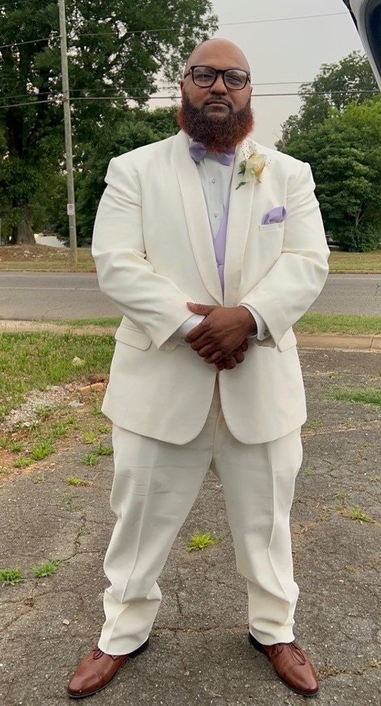 Obituary of Lamont R Parker