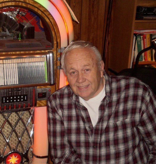 Obituary of Vernon David Larson