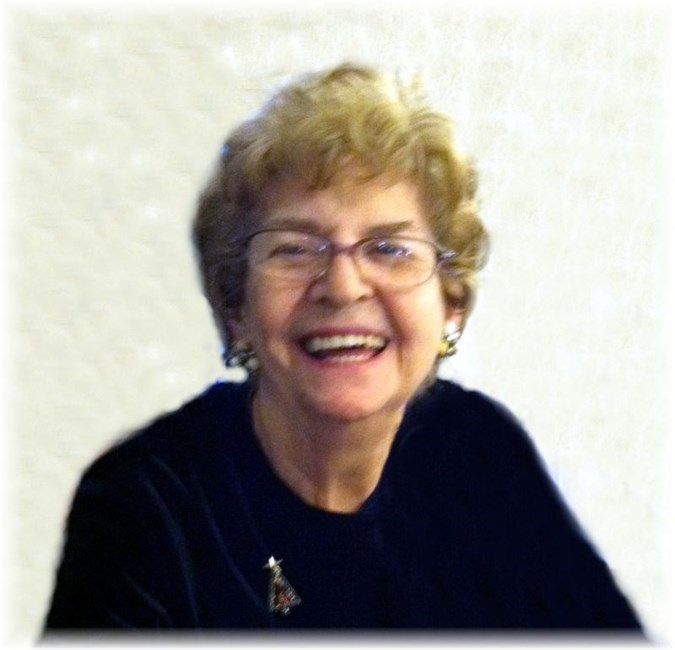 Obituary of Mary Pearl Cichowlas