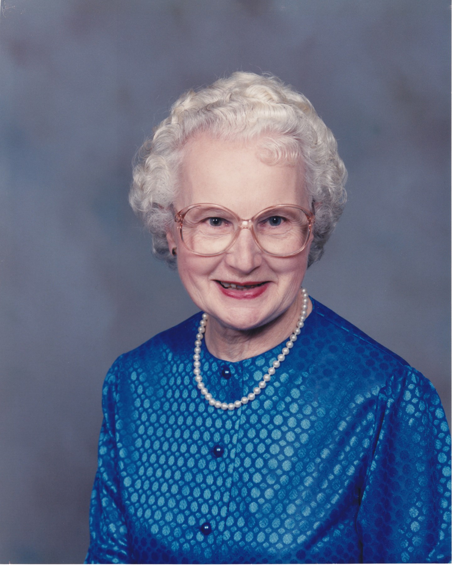 Obituary of Joan Marjorie Ross