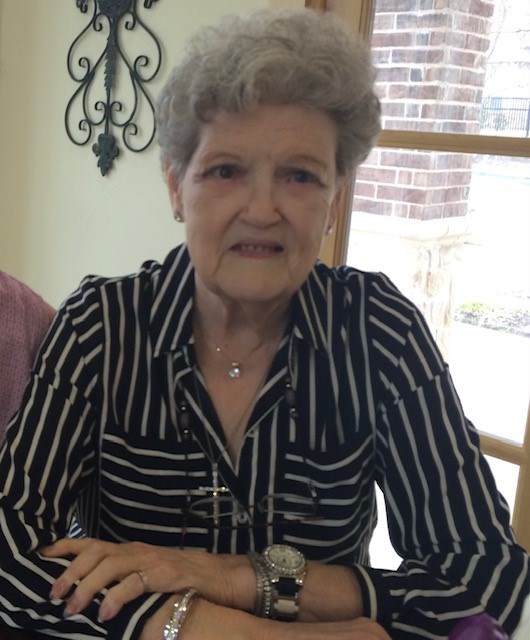 Obituario de Kay Davis