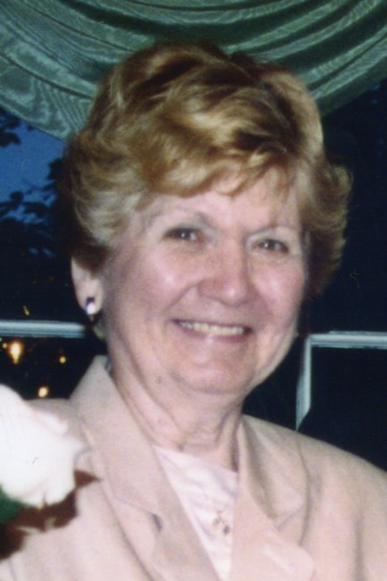 Obituary of Vivian McFalls