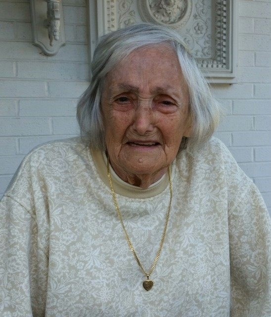 Obituary of Afra Sommer