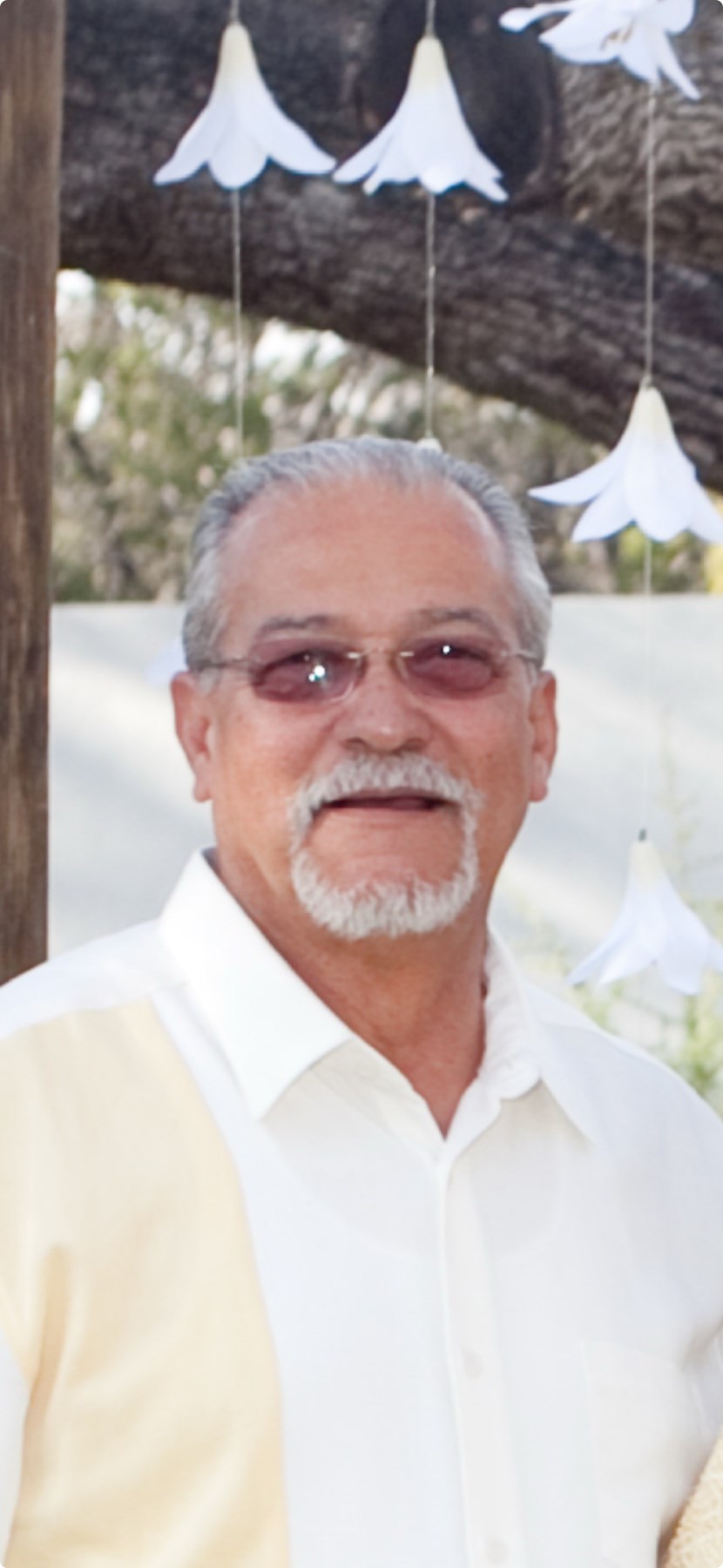 Obituary of Robert Muñoz
