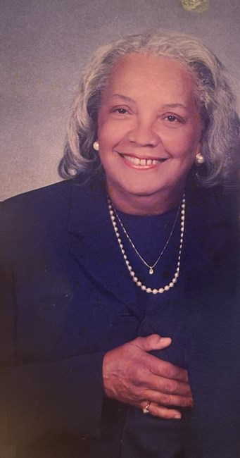 Obituary of Evelyn H. Walker