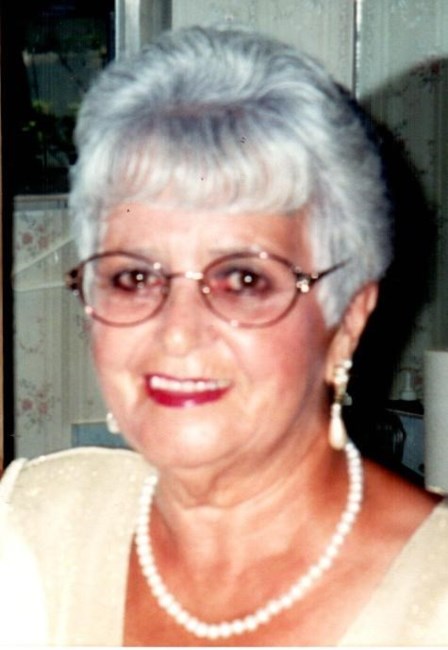 Obituary of Eleni Moukazis Milton