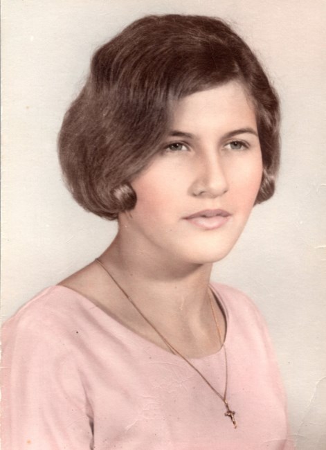 Obituary of Maria Cruz Cantù de Lozano
