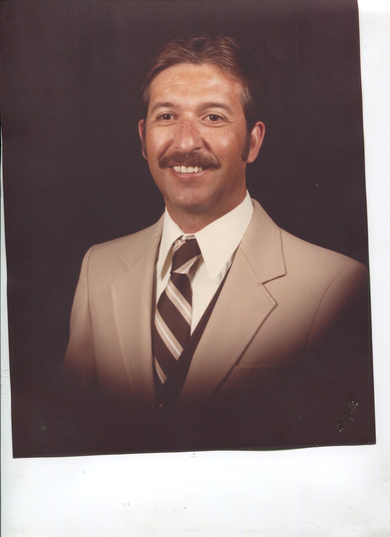 Obituary of Alfred Miranda Luna