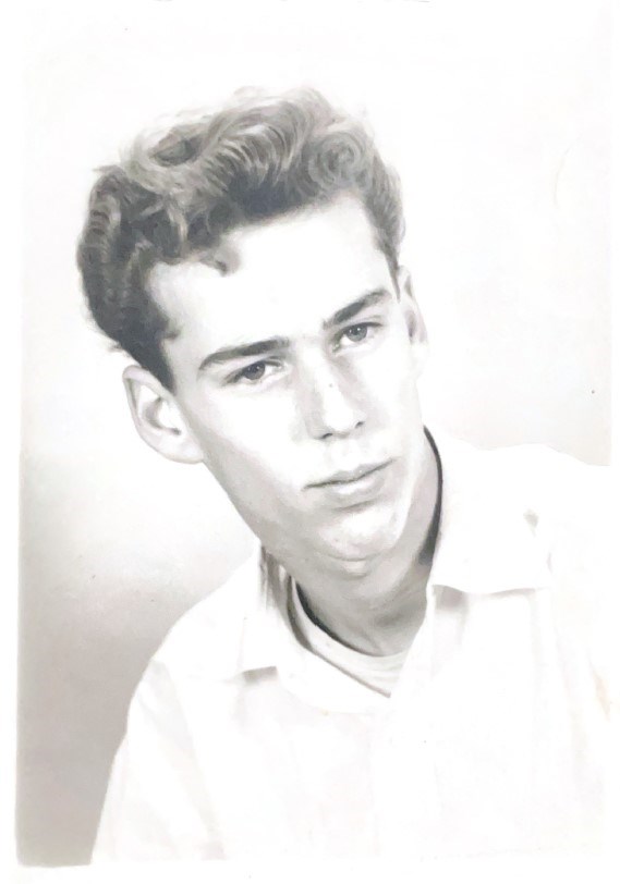 Obituary of Michael William Thomas