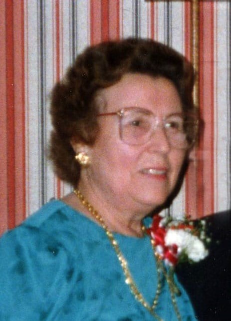 Obituary of Elfriede Neumann