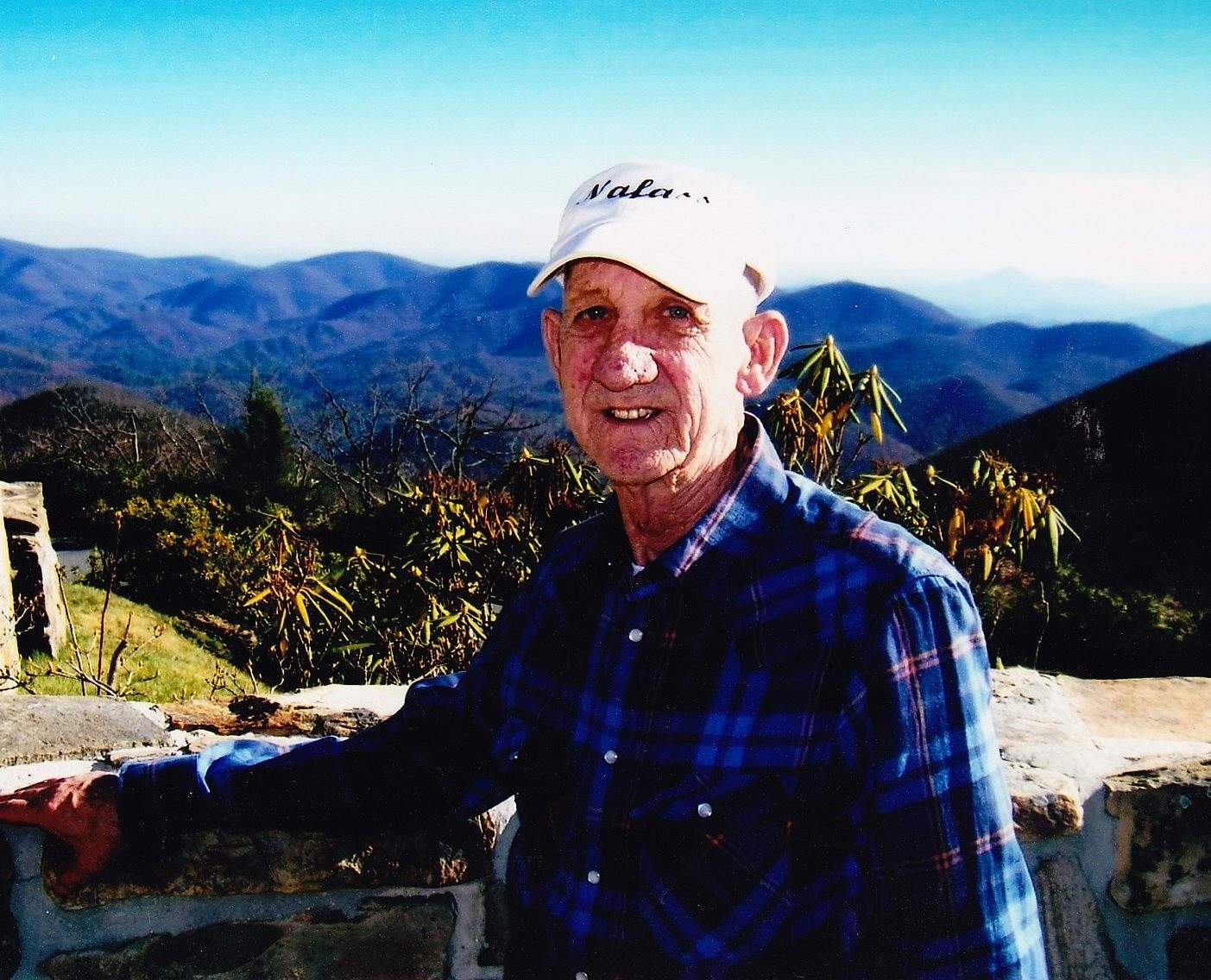 Obituary of Johnny J. Mitchell