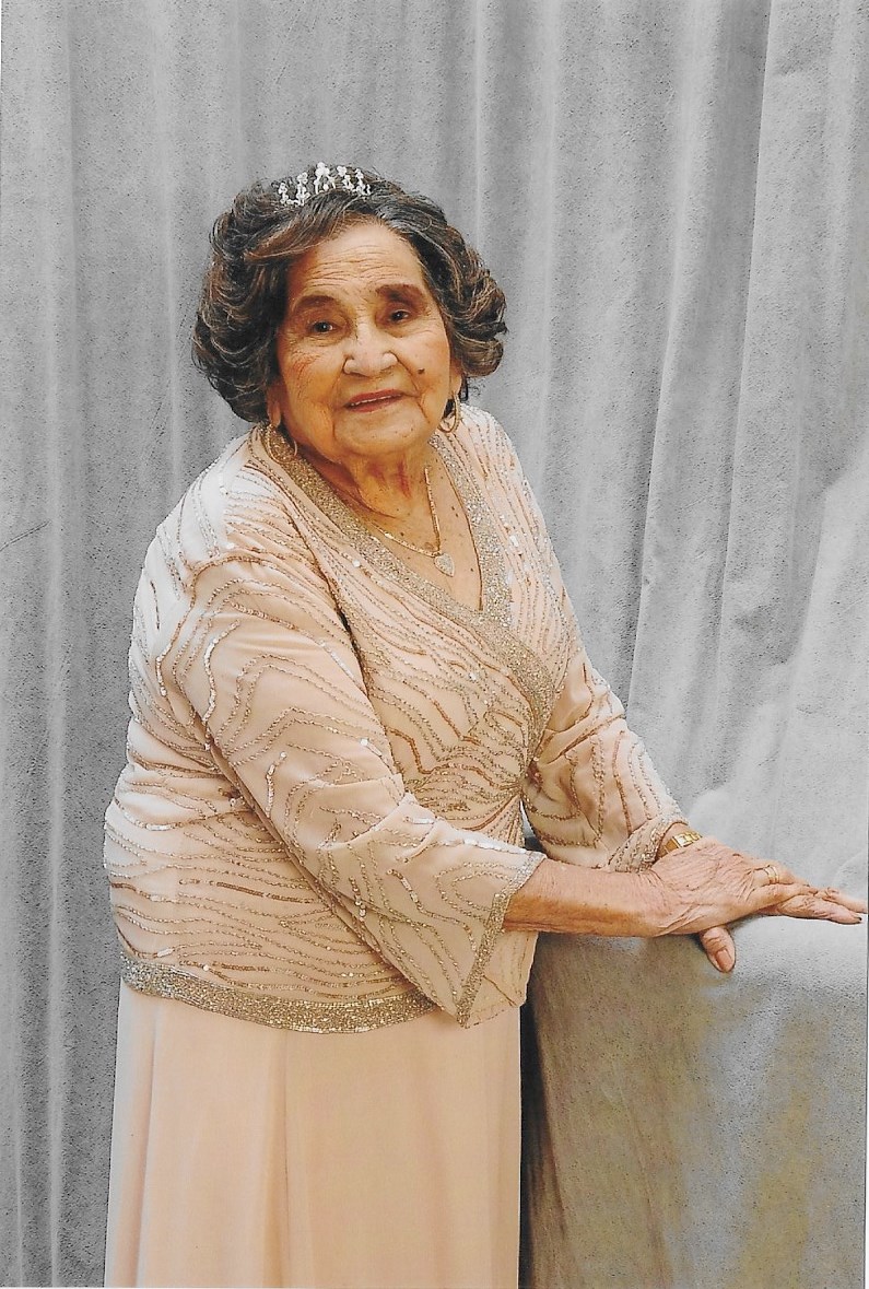 Obituary of Maria Del Carmen De Carpio