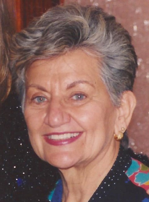 Obituary of Maria Poulos