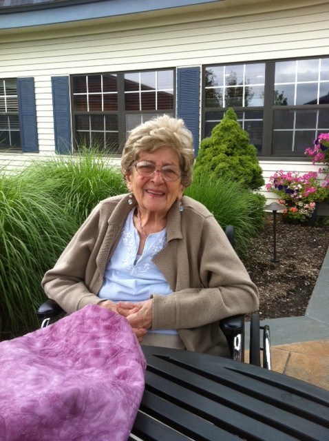 Obituary of Leola T. Furtado