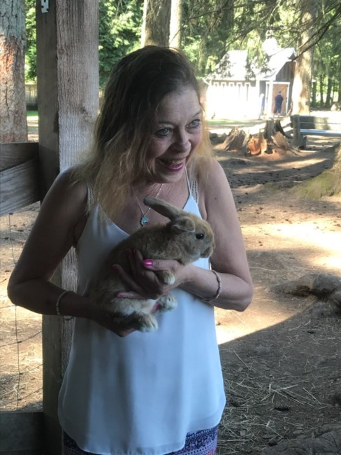 Obituary of Susan Lynn Barton